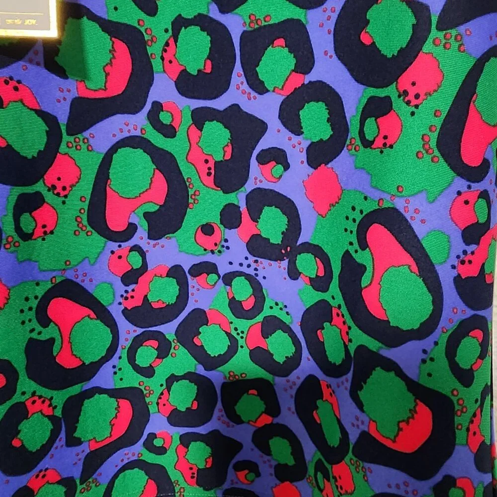 Emily Mccarthy Cheetah Print Vibrant Multicolor Top Large Coastal Preppy Golf - Picture 3 of 8